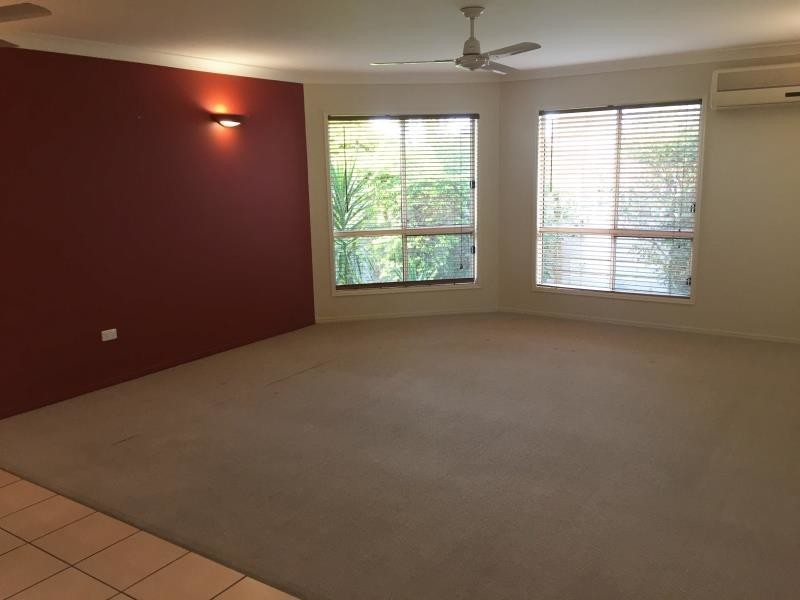 5 Thorsen Close, Gracemere QLD 4702